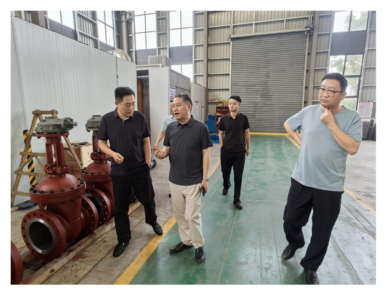 县生态环境分局一行莅临我司指导环保工作(图1)